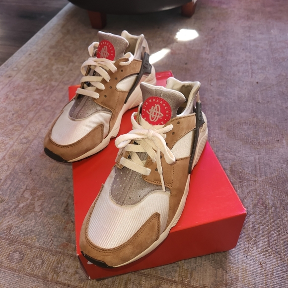Nike Other - Nike Air Huarache LE Stussy collab